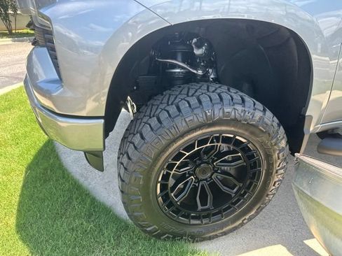 New 2026 Chevrolet Silverado 1500 RST AWD/4WD image 9
