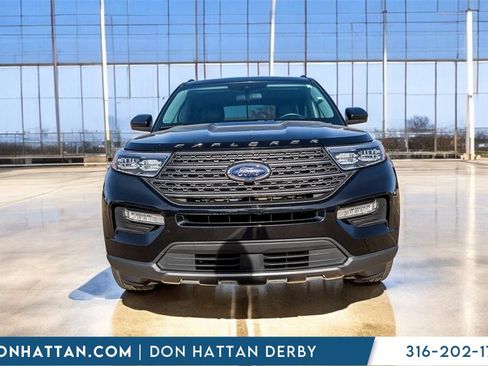 Used 2023 Ford Explorer XLT w/ Equipment Group 202A image 28