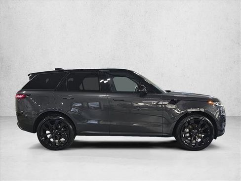 New 2026 Land Rover Range Rover Sport SE image 4