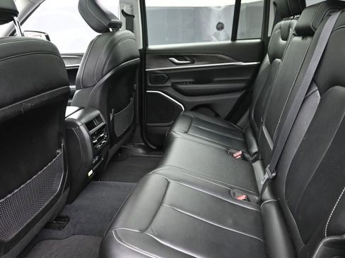 Used 2022 Jeep Grand Cherokee Limited 4xe AWD/4WD image 12