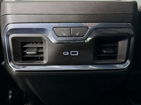 Used 2024 Chevrolet Silverado 3500 LTZ image 26