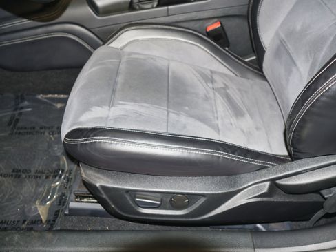 Used 2020 Ford Mustang Shelby GT350 w/ Technology Package image 20