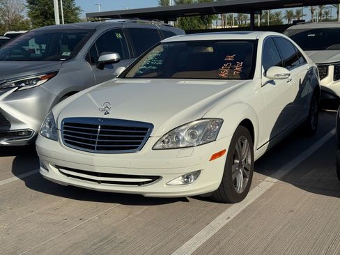 Used 2007 Mercedes-Benz S 550 image 2