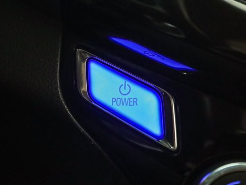 Used 2015 Chevrolet Spark LT image 25