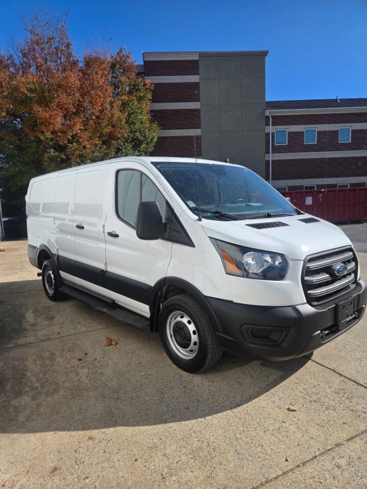 Used 2020 Ford Transit 250 Low Roof w/ Load Area Protection Package RWD image 5
