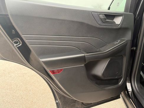 Used 2022 Ford Escape SE w/ Convenience Package image 31