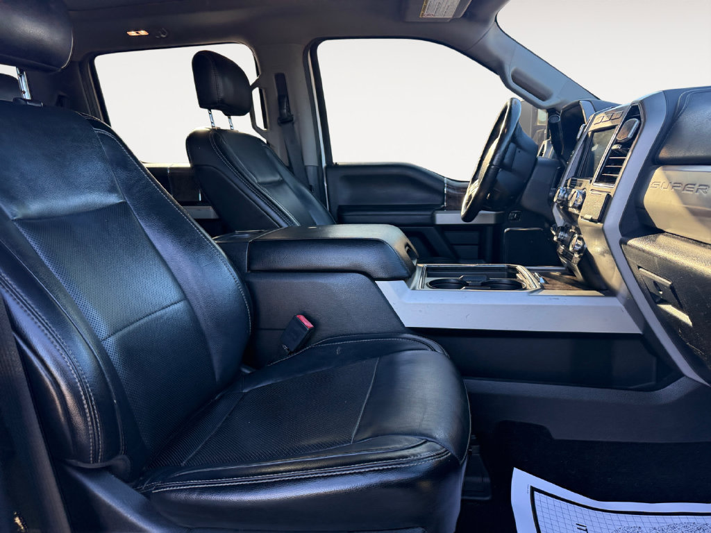 Used 2019 Ford F250 Lariat w/ Lariat Ultimate Package AWD/4WD image 15