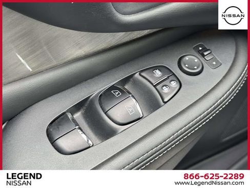 Used 2018 Nissan Murano SL image 11