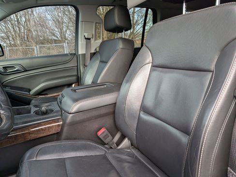 Used 2018 Chevrolet Tahoe LT image 19