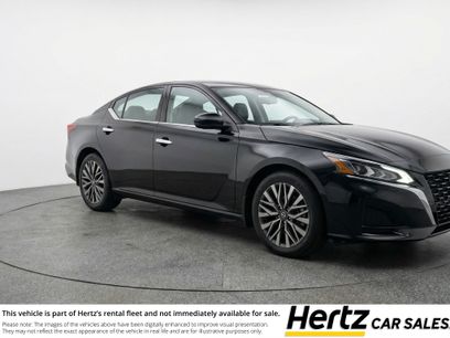 Used 2025 Nissan Altima 2.5 SV