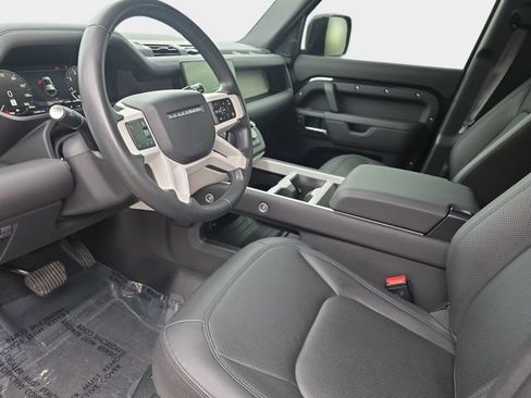 Certified 2025 Land Rover Defender 110 S AWD/4WD image 18