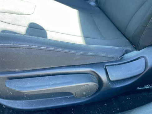 Used 2021 Hyundai Elantra SEL w/ Convenience Package FWD image 13