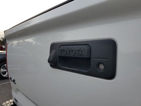 Used 2019 Toyota Tundra SR5 image 6