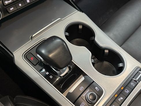 Used 2020 Kia Stinger GT2 image 22