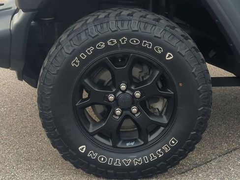 Used 2020 Jeep Wrangler Unlimited Sport AWD/4WD image 10