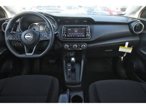 Certified 2025 Nissan Kicks Play S FWD image 12