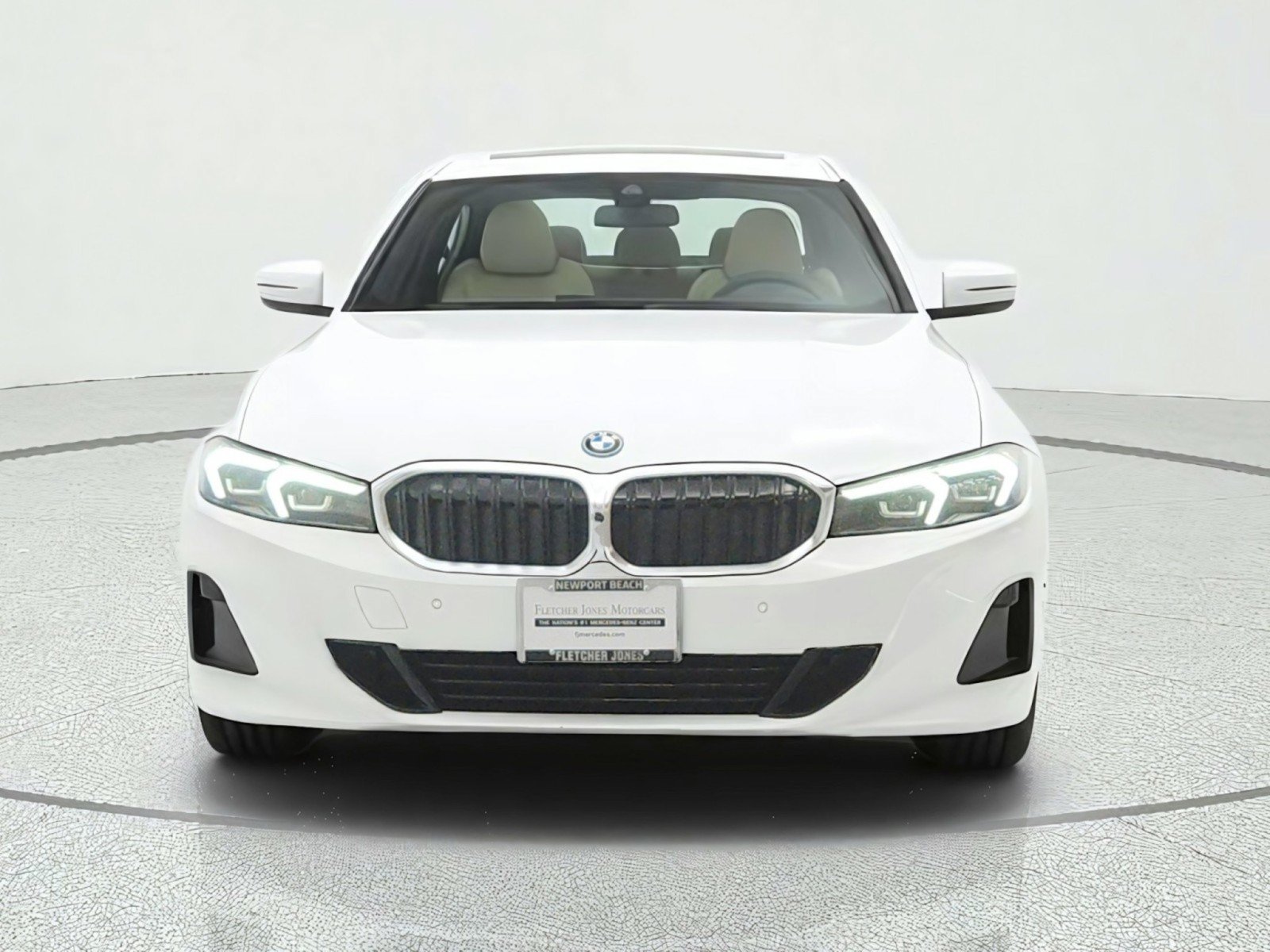 Used 2024 BMW 330e w/ Premium Package RWD image 2