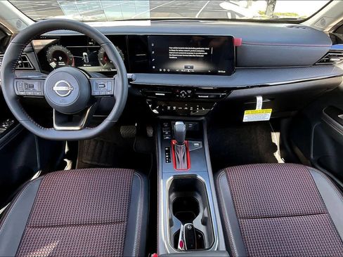 New 2026 Nissan Kicks SR w/ SR Premium Package image 5