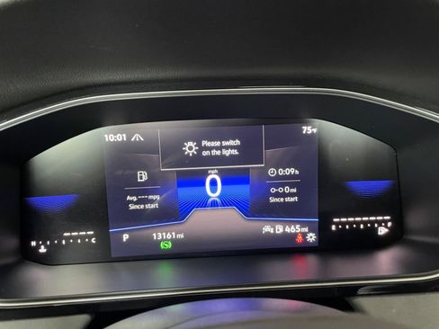 Used 2025 Volkswagen Jetta SE image 37