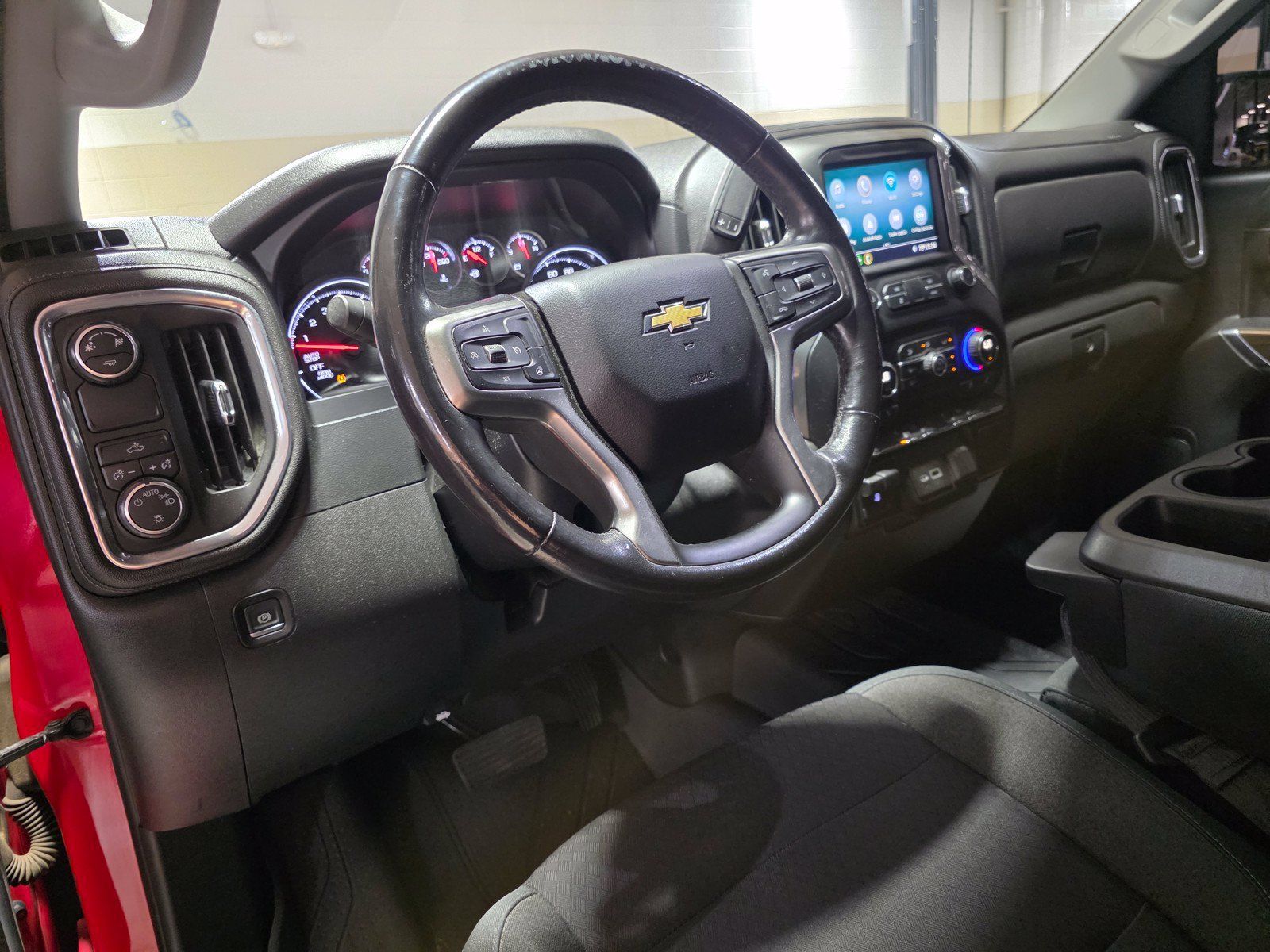 Used 2019 Chevrolet Silverado 1500 LT w/ All-Star Edition RWD image 17