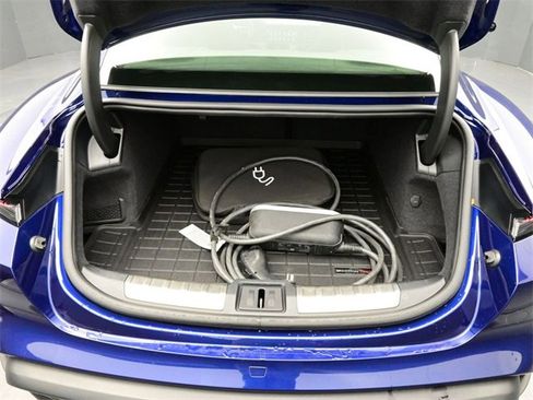 Certified 2020 Porsche Taycan 4S image 16