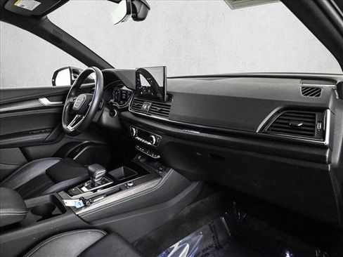 Used 2023 Audi Q5 2.0T Premium Plus w/ Premium Plus Package image 23