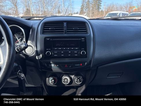 Used 2015 Mitsubishi Outlander Sport ES image 18