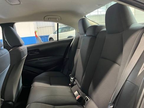 Used 2023 Toyota Corolla LE FWD image 18