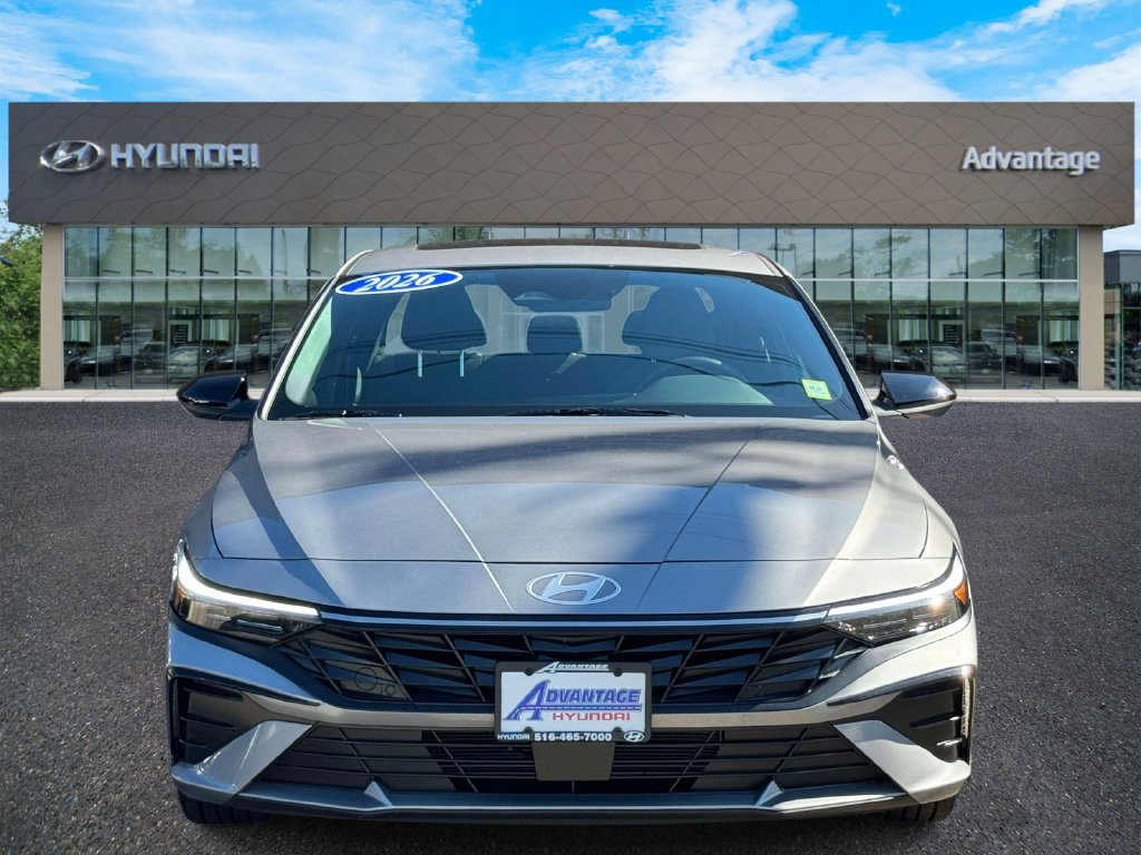 Used 2026 Hyundai Elantra SEL Sport Premium FWD image 2