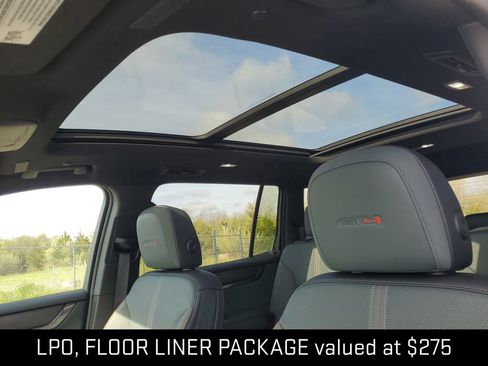 Certified 2024 GMC Acadia AT4 w/ Luxury Package AWD/4WD image 7
