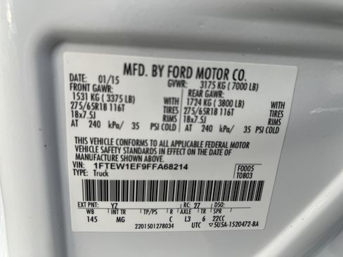 Used 2015 Ford F150 XLT w/ Equipment Group 302A Luxury image 34