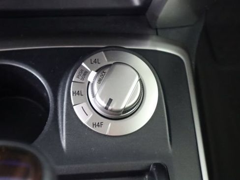 Used 2023 Toyota 4Runner Limited AWD/4WD image 53