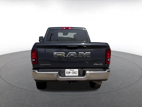Used 2025 RAM 2500 Big Horn AWD/4WD image 12