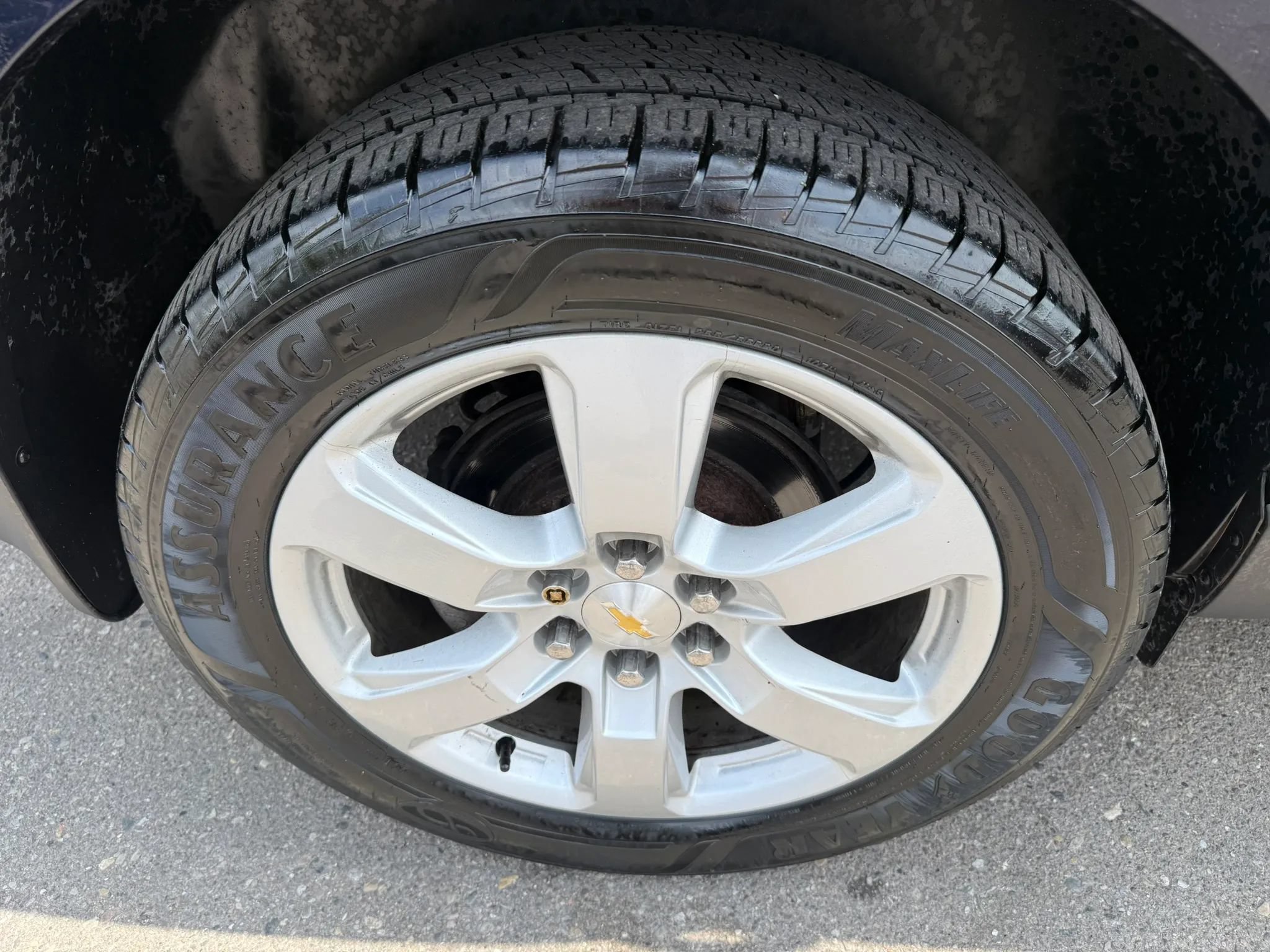 Used 2017 Chevrolet Traverse LT w/ Style and Technology Package AWD/4WD image 11