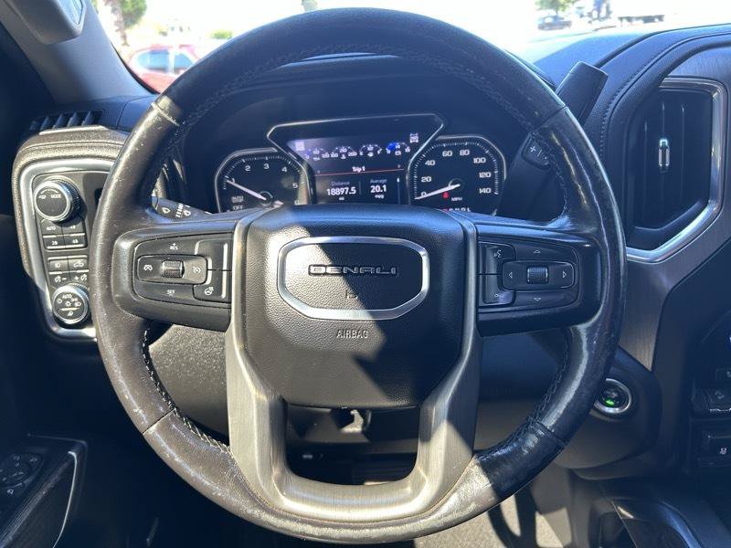 Used 2022 GMC Sierra 1500 Denali w/ Denali Premium Package AWD/4WD image 10