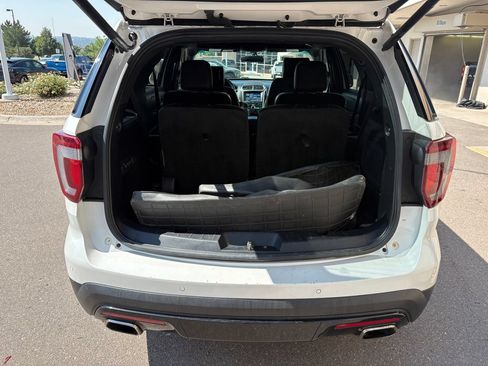 Used 2017 Ford Explorer Sport w/ Equipment Group 401A AWD/4WD image 27