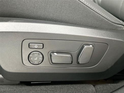 Used 2026 BMW X3 xDrive30i w/ Premium Package AWD/4WD image 21