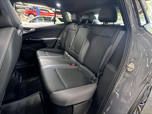 Used 2023 Volkswagen ID.4 Pro S Plus RWD image 25