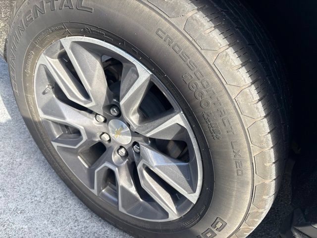 Used 2023 Chevrolet Tahoe LS w/ Driver Alert Package RWD image 5