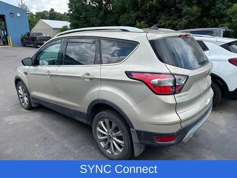 Used 2018 Ford Escape Titanium w/ Ford Safe & Smart Package AWD/4WD image 5