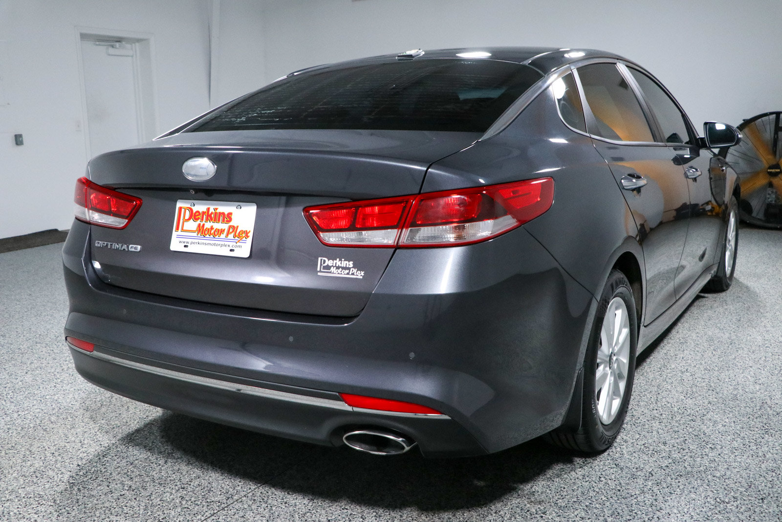 Used 2018 Kia Optima LX FWD image 7