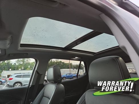 Used 2022 GMC Terrain SLT AWD/4WD image 13