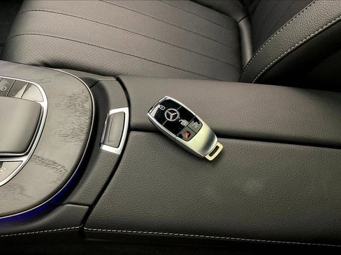 Certified 2023 Mercedes-Benz E 350 4MATIC Sedan image 35