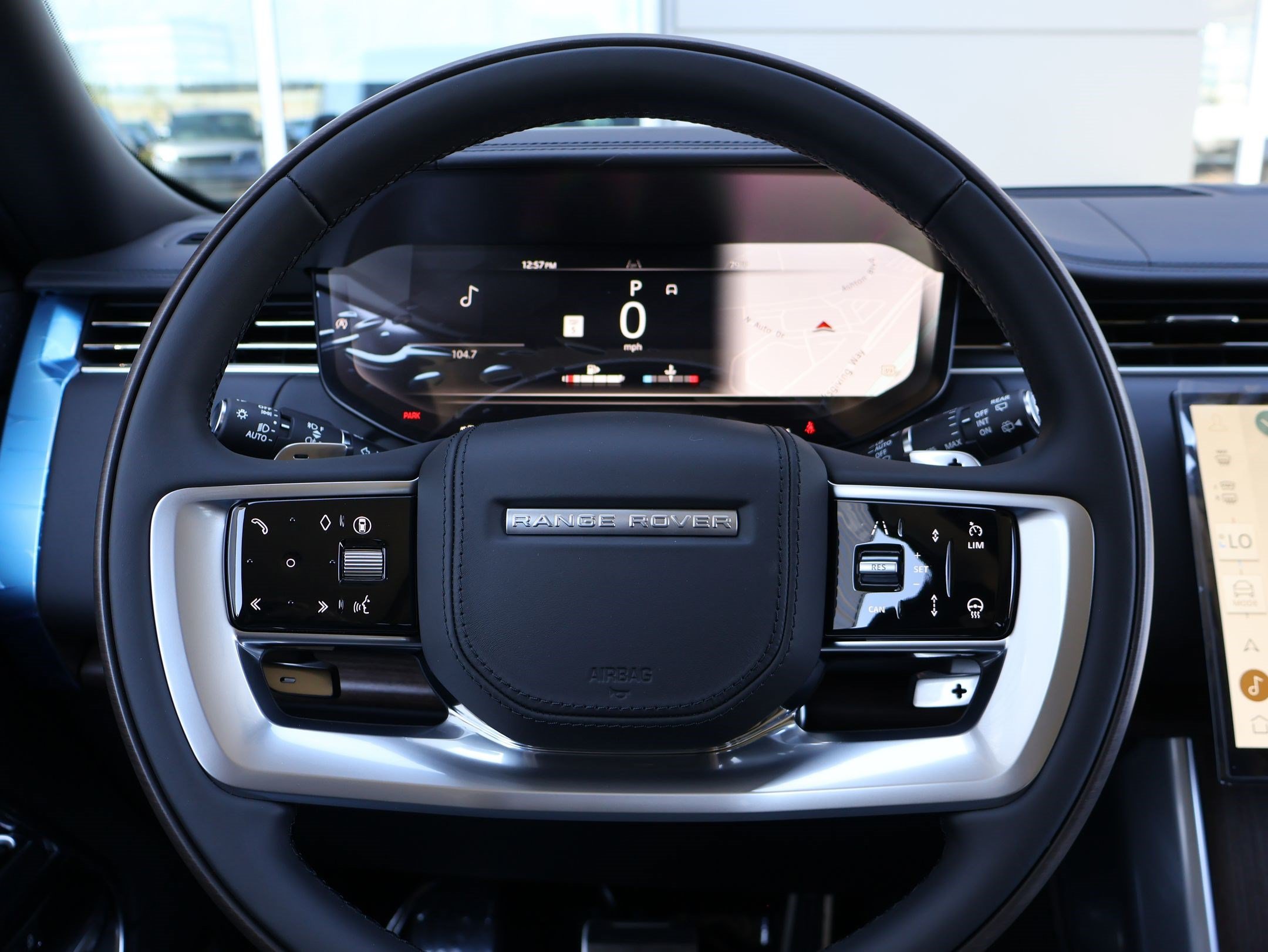 New 2026 Land Rover Range Rover Autobiography AWD/4WD image 15