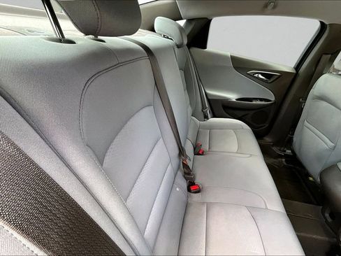 Used 2019 Chevrolet Malibu LS image 22