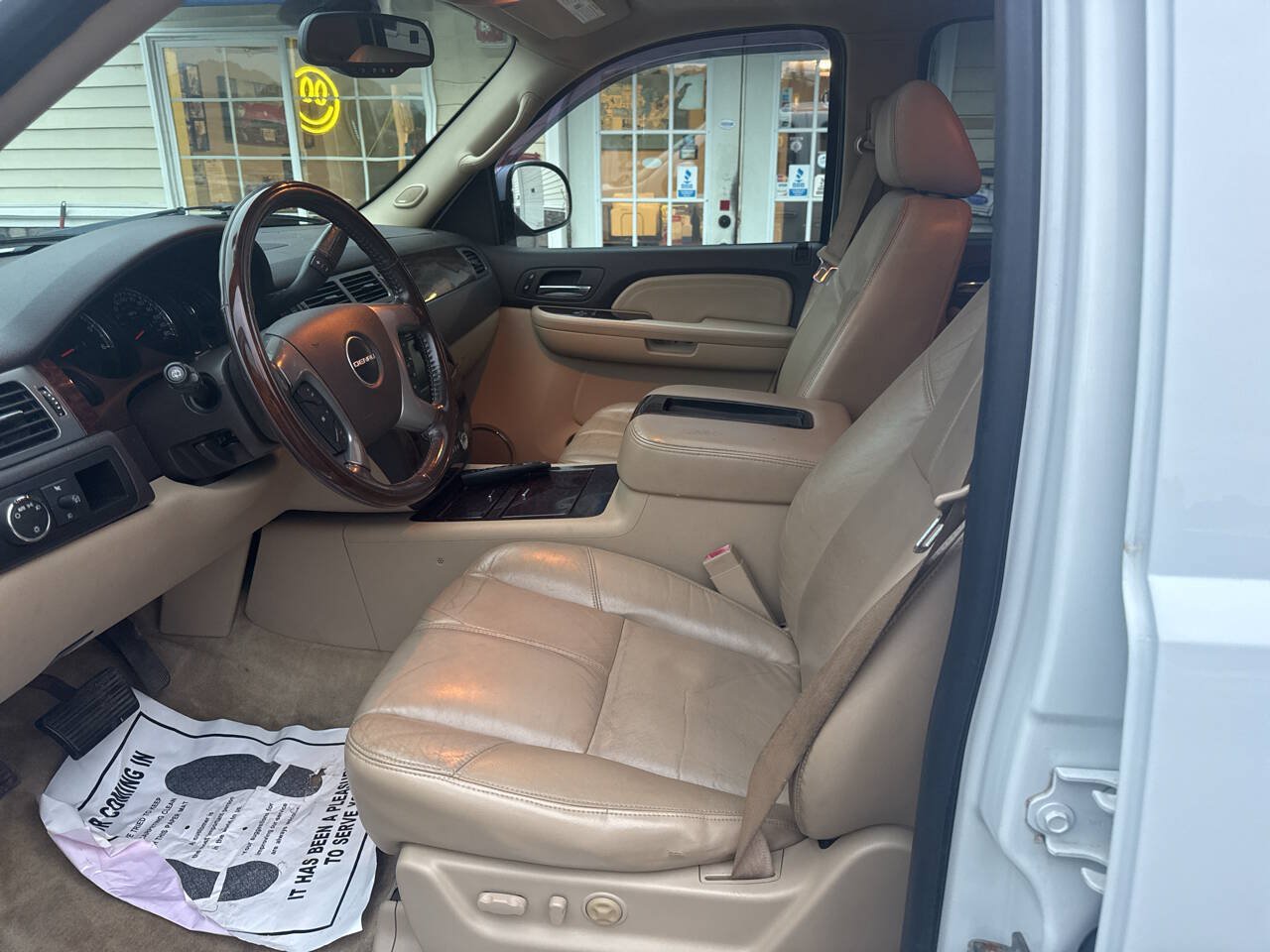 Used 2008 GMC Yukon XL Denali AWD/4WD image 21