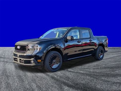 New 2026 Ford Maverick Lobo image 8