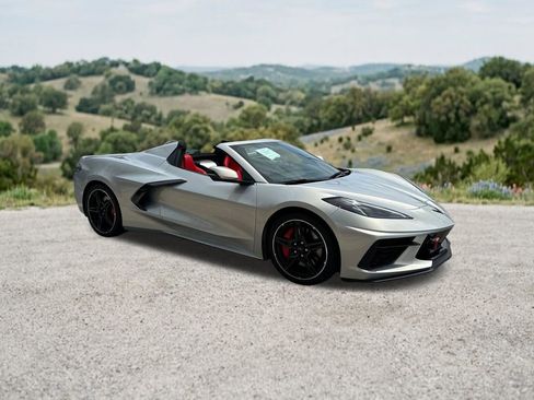 Used 2023 Chevrolet Corvette Stingray Preferred Conv w/ Z51 Performance Package RWD image 35