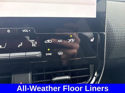 Used 2024 Subaru Solterra Limited w/ Limited Package image 27