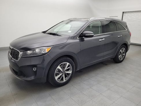 Used 2019 Kia Sorento EX w/ EX Touring Package FWD image 2